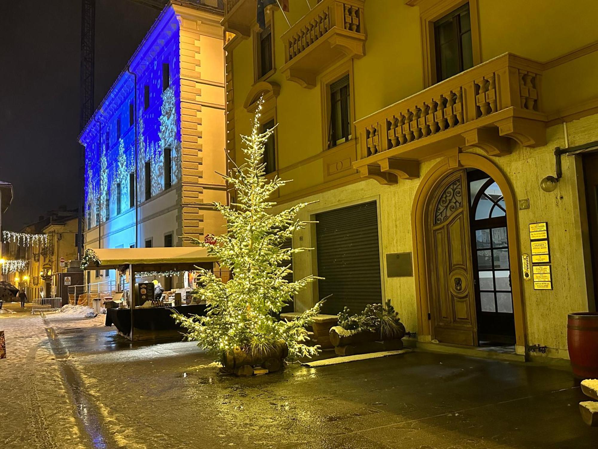 Mansarda Del Sole, Nel Cuore Di Aosta Exterior foto